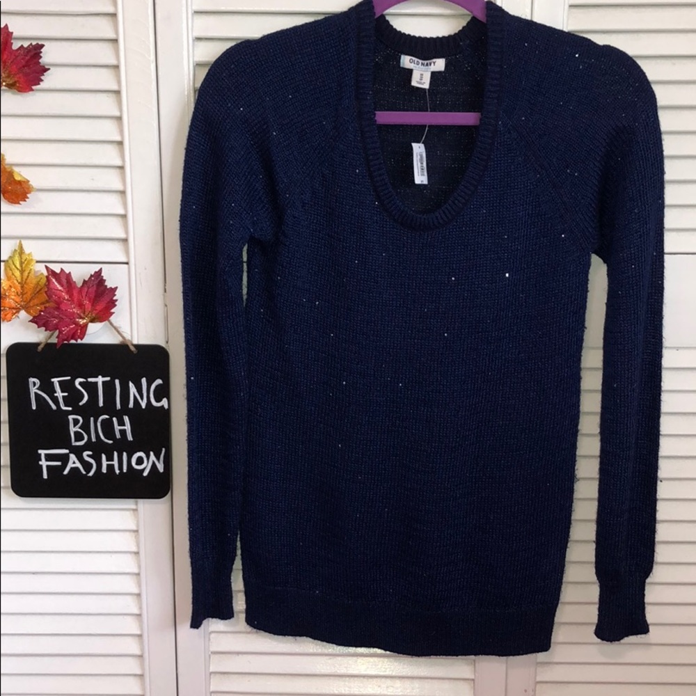 Sweater with tiny sparkles